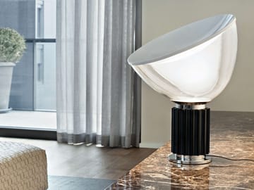 Lampe de table Taccia PMMA - Noir LED - Flos