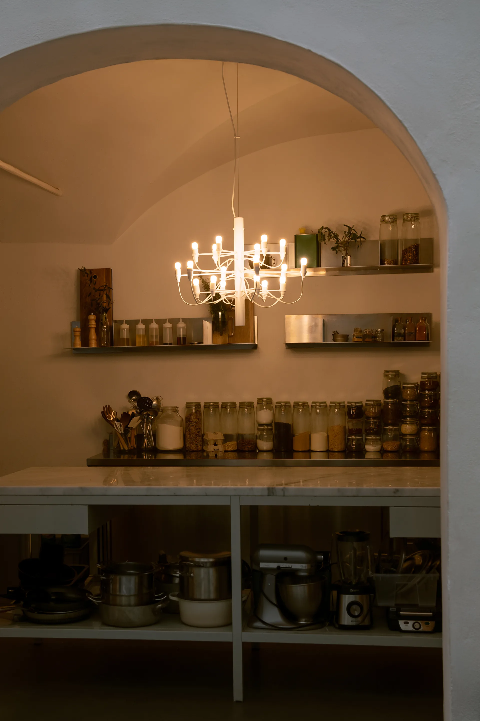 Lustre 2097 Sarfatti, Mattblanc 18 lampes Flos