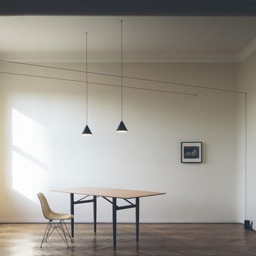 Suspension String Light Cone - Noir, câble 12 m - Flos