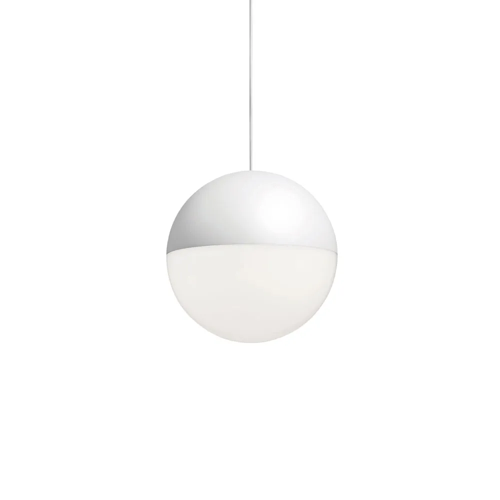 Suspension String Light Sphere, Blanc, câble 12 m Flos