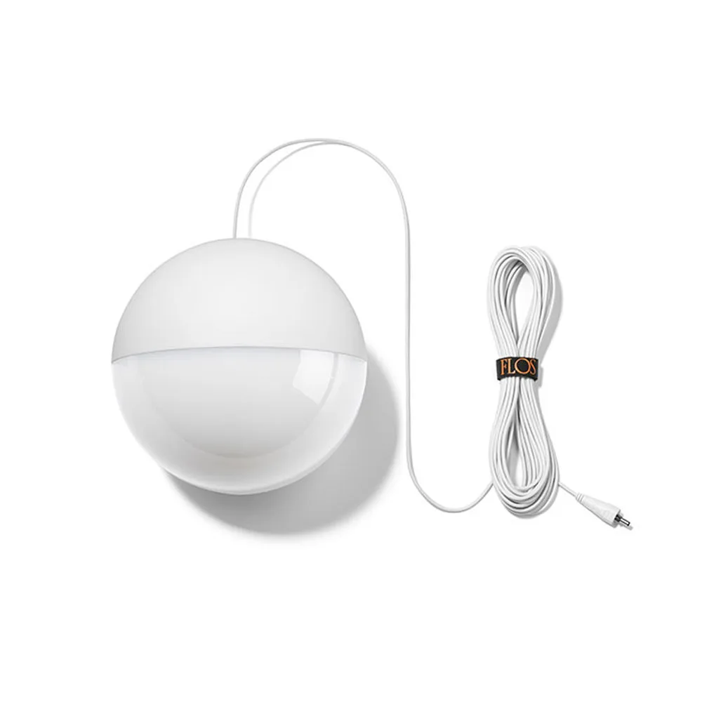 Suspension String Light Sphere, Blanc, câble 22 m Flos