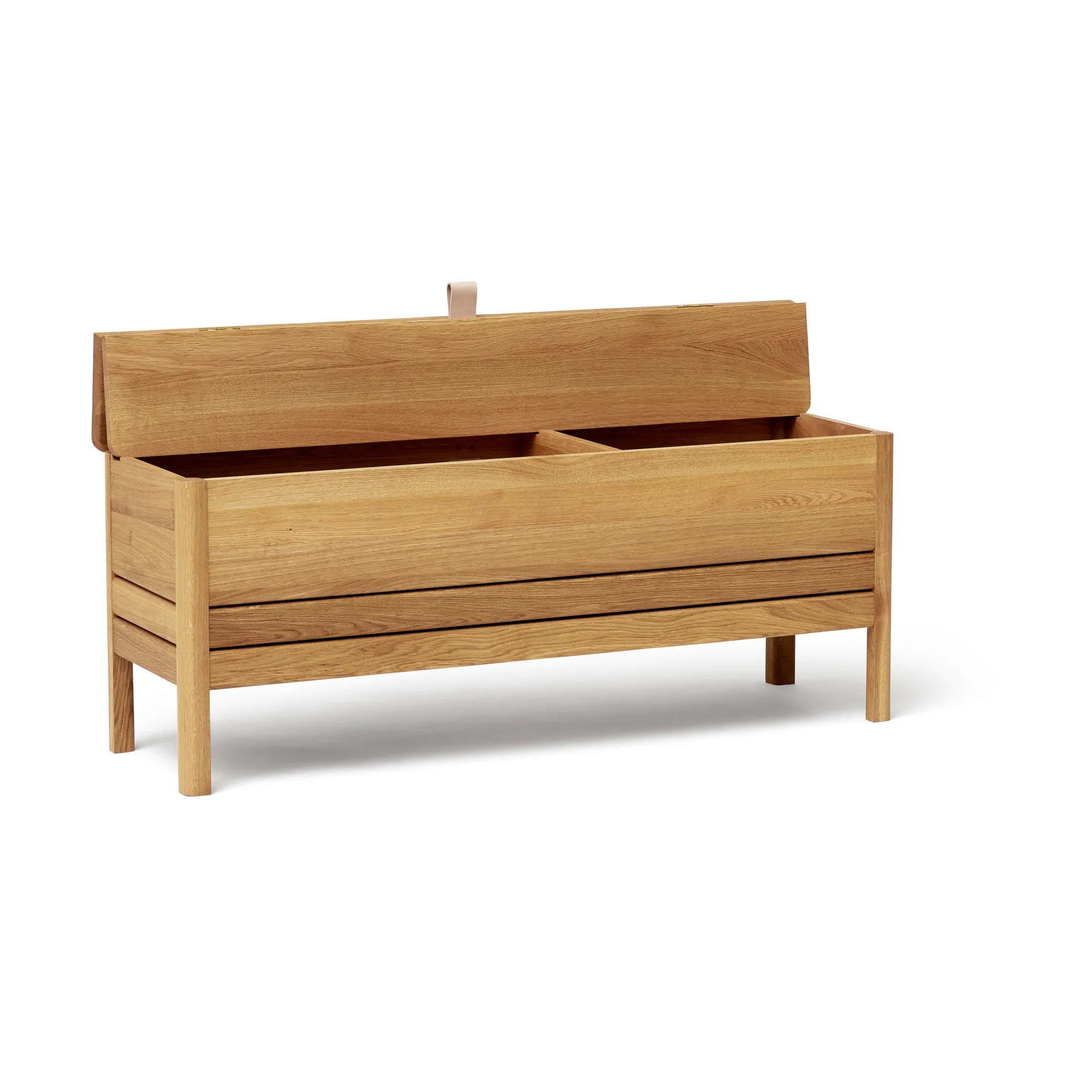 Banc de rangement A Line 111 cm, Chêne Form & Refine