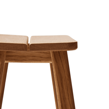 Tabouret pliant Angle   - Chêne - Form & Refine