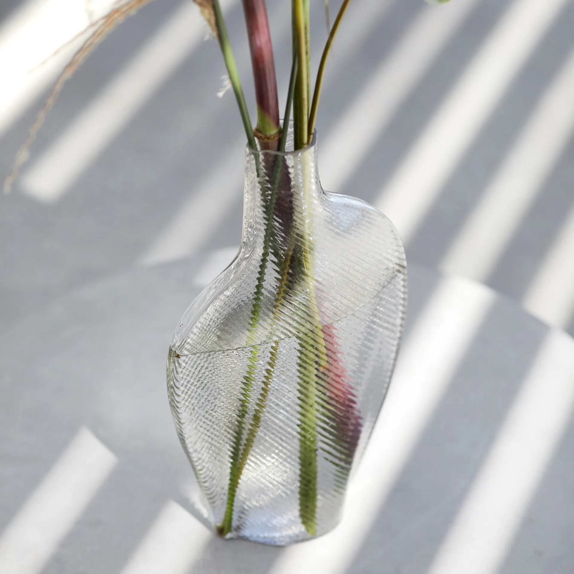 Vase Flow 1, Transparent Formgatan