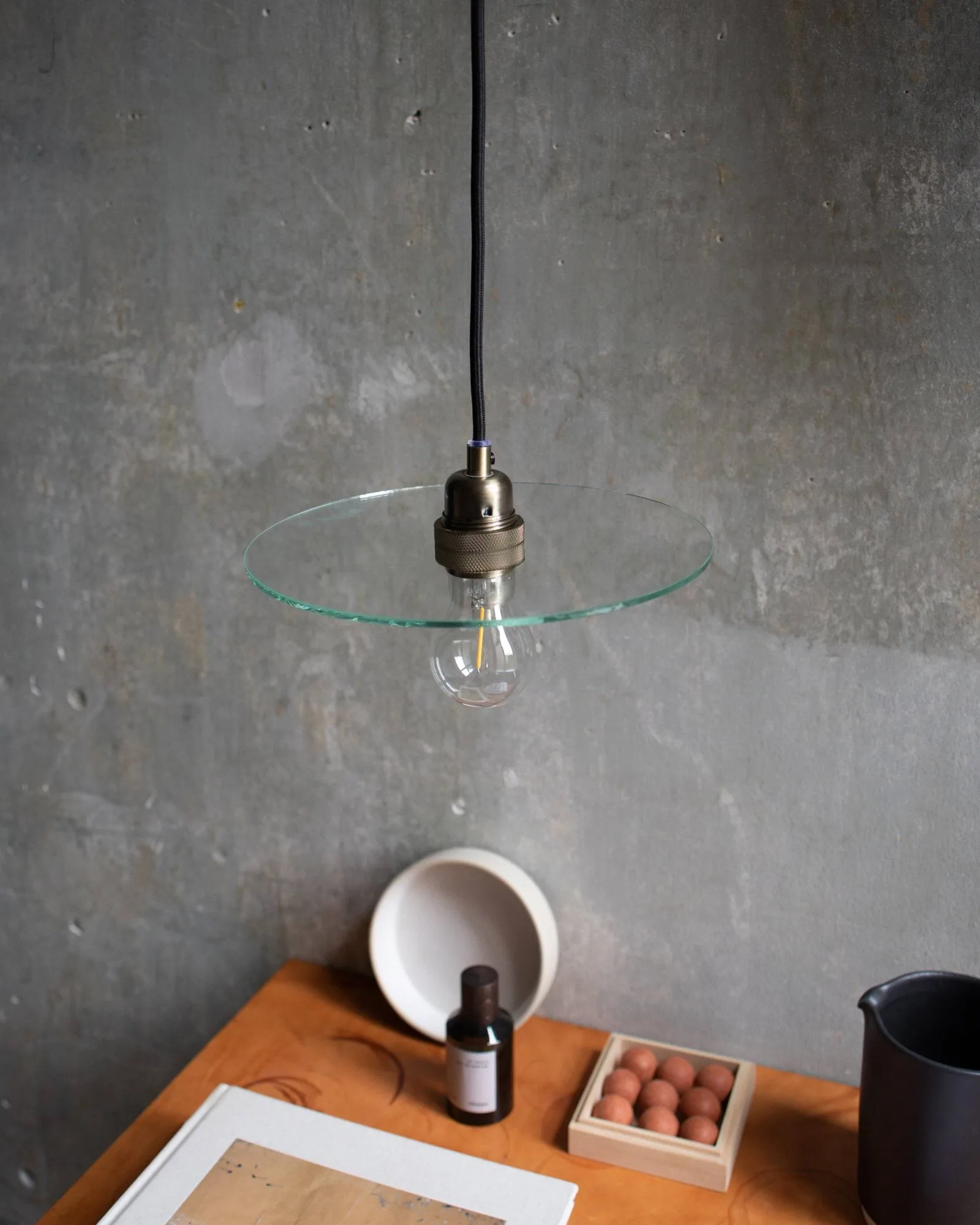 Suspension Circle Shade, Verre transparent-acier, Ø25 cm FRAMA