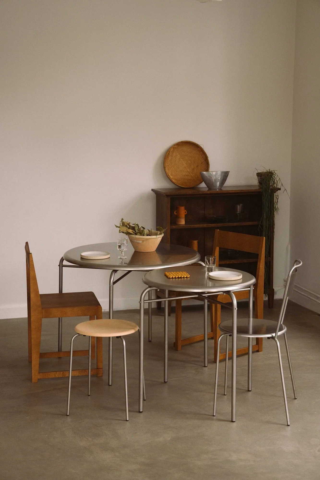 Table Petit Rond, Acier inoxydable, Ø90x73 cm FRAMA