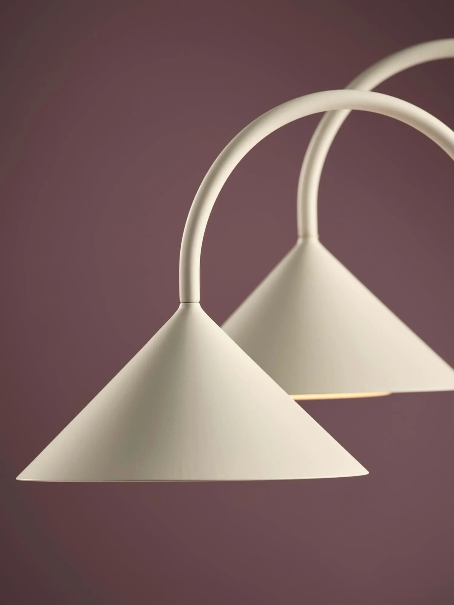 Lampe de table portable Grasp, Matt White, 47 cm Frandsen