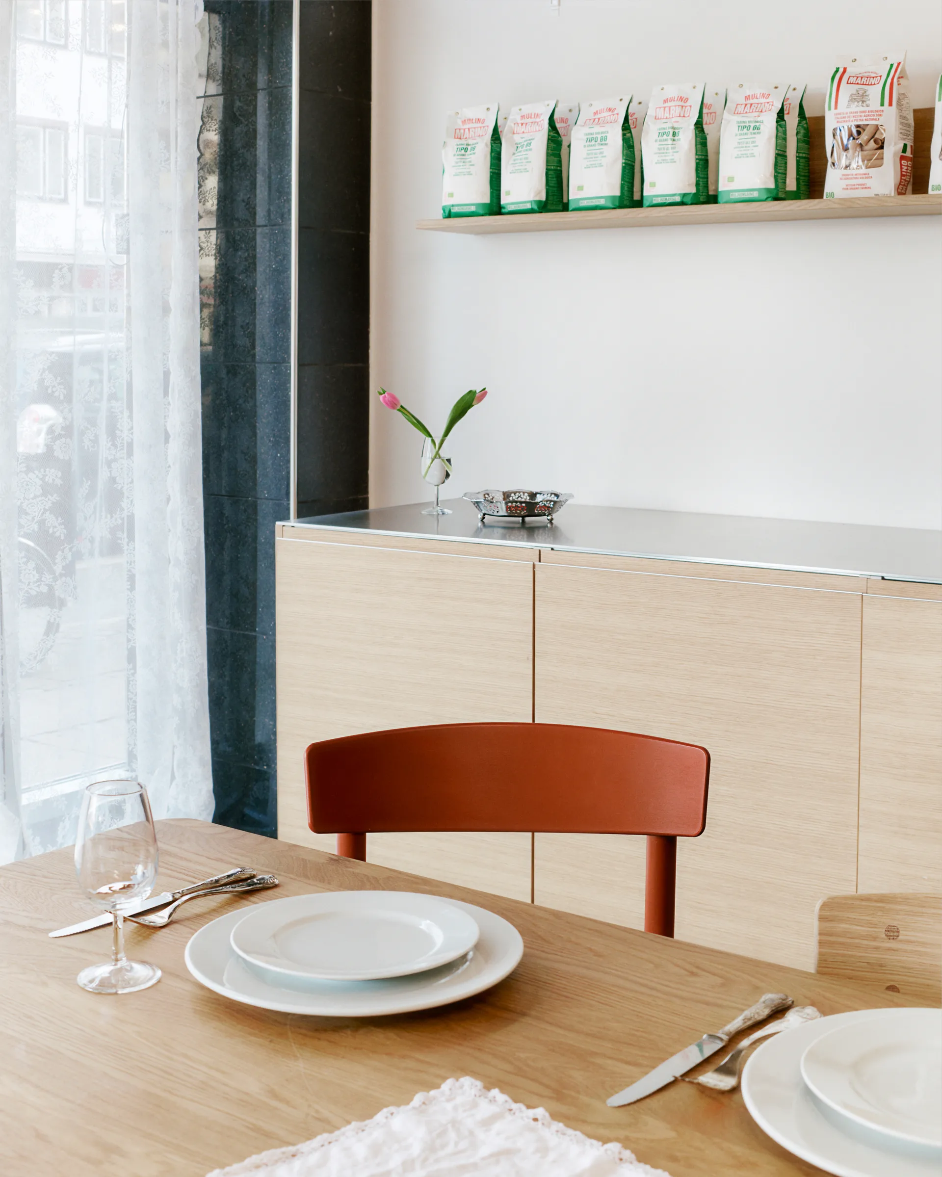 Chaise J39, Herritage red-tressé naturel Fredericia Furniture