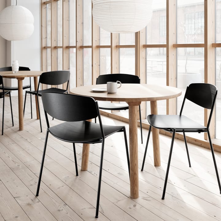 Chaise Lynderup 3080, Frêne noir-pieds acier noir Fredericia Furniture