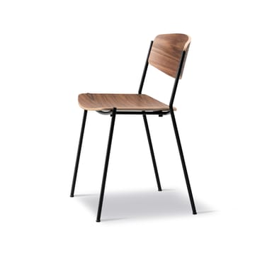 Chaise Lynderup 3080 - Noyer verni-pieds acier noir - Fredericia Furniture