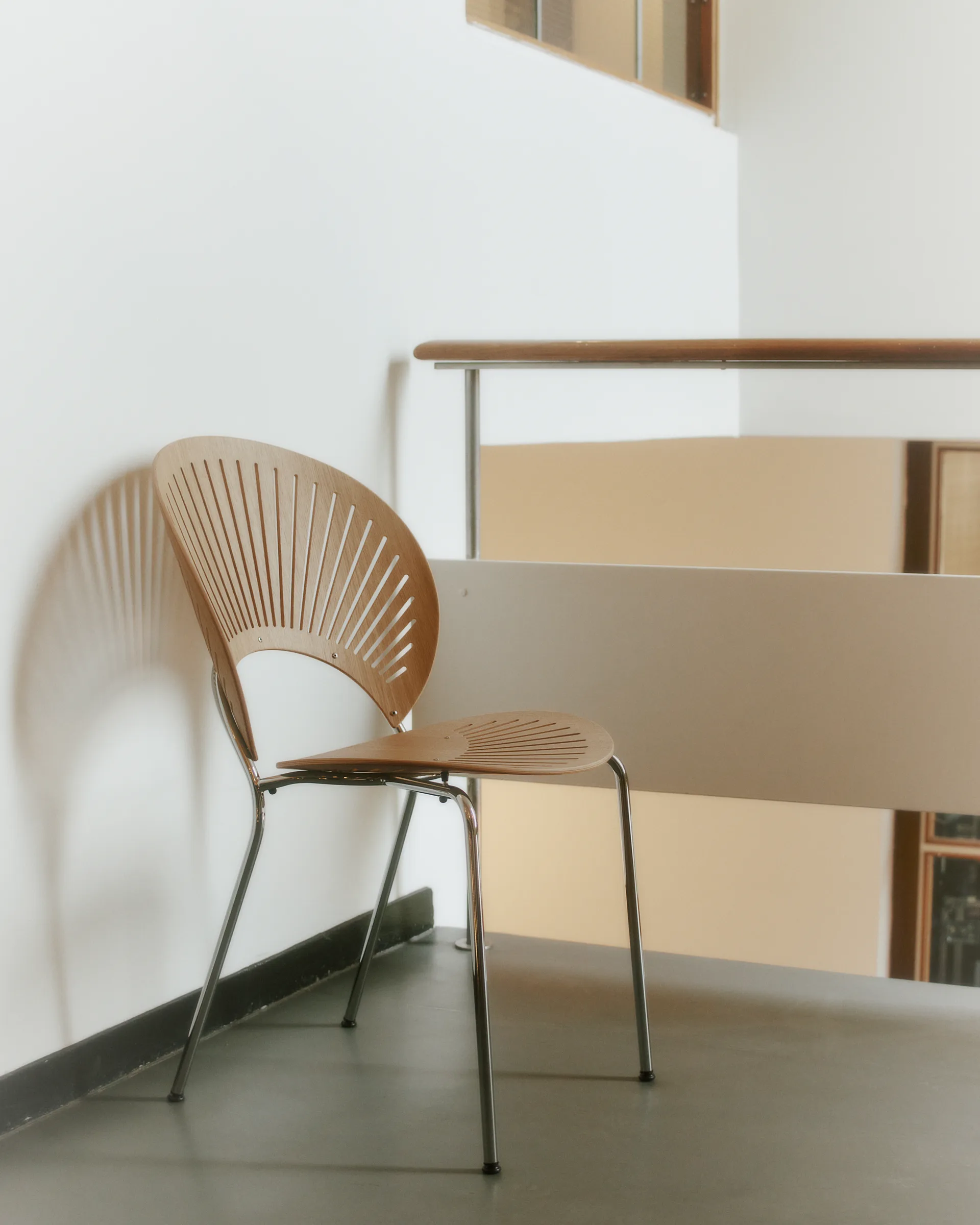 Chaise Trinidad 3398, Chêne huilé, acier inoxydable brossé Fredericia Furniture