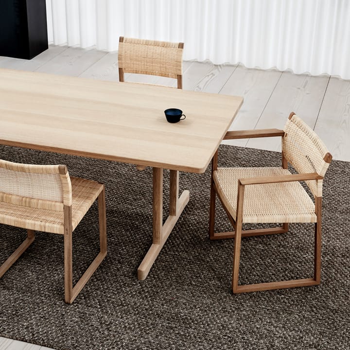 Fauteuil BM62, Rotin-pieds laqués Fredericia Furniture