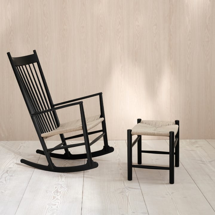 Tabouret J16, Noir-chêne noirci Fredericia Furniture