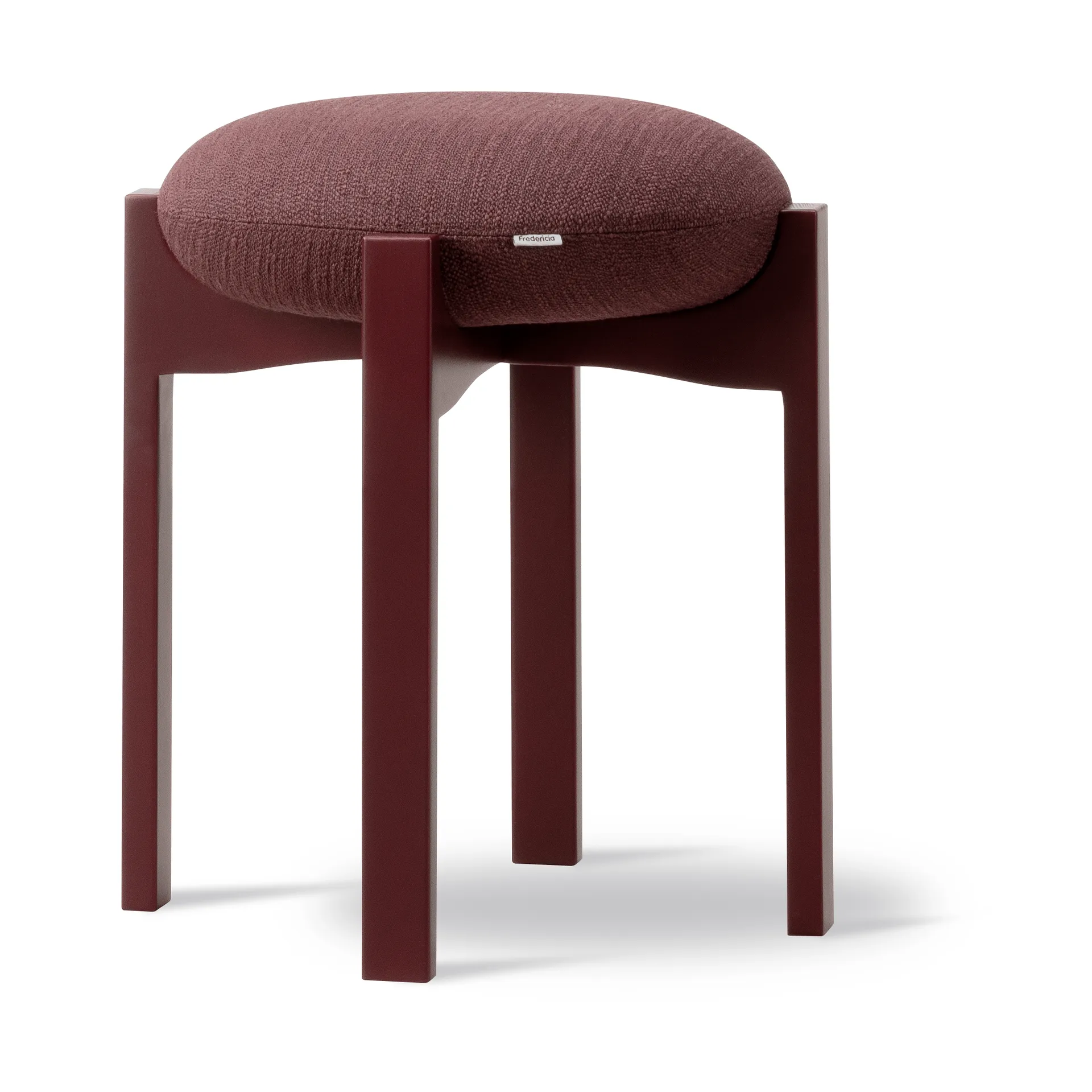 Fredericia Furniture Tabouret Pioneer bas Odino RC43 bordeaux-bordeaux hêtre Fredericia Furniture Tabouret Pioneer bas Odino RC43 bordeaux-bordeaux hêtre