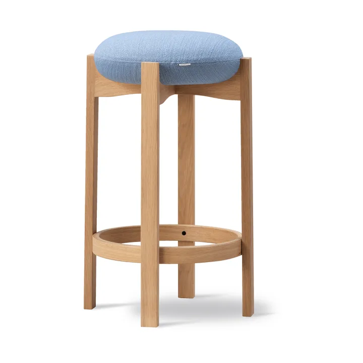 Tabouret Pioneer haut - Odino PV82 light blue-chêne laqué - Fredericia Furniture