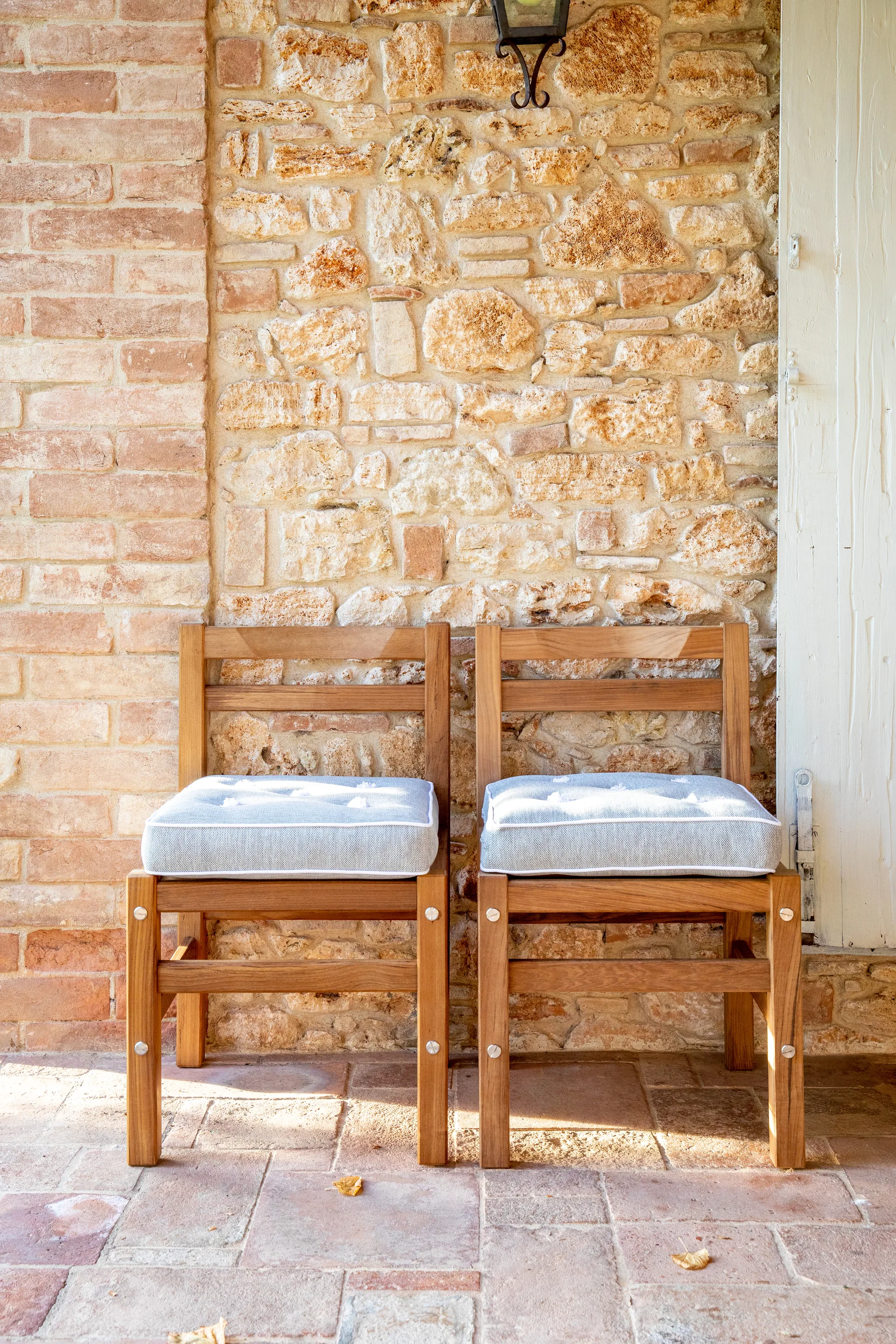 Chaise 06, Teck Fri Form