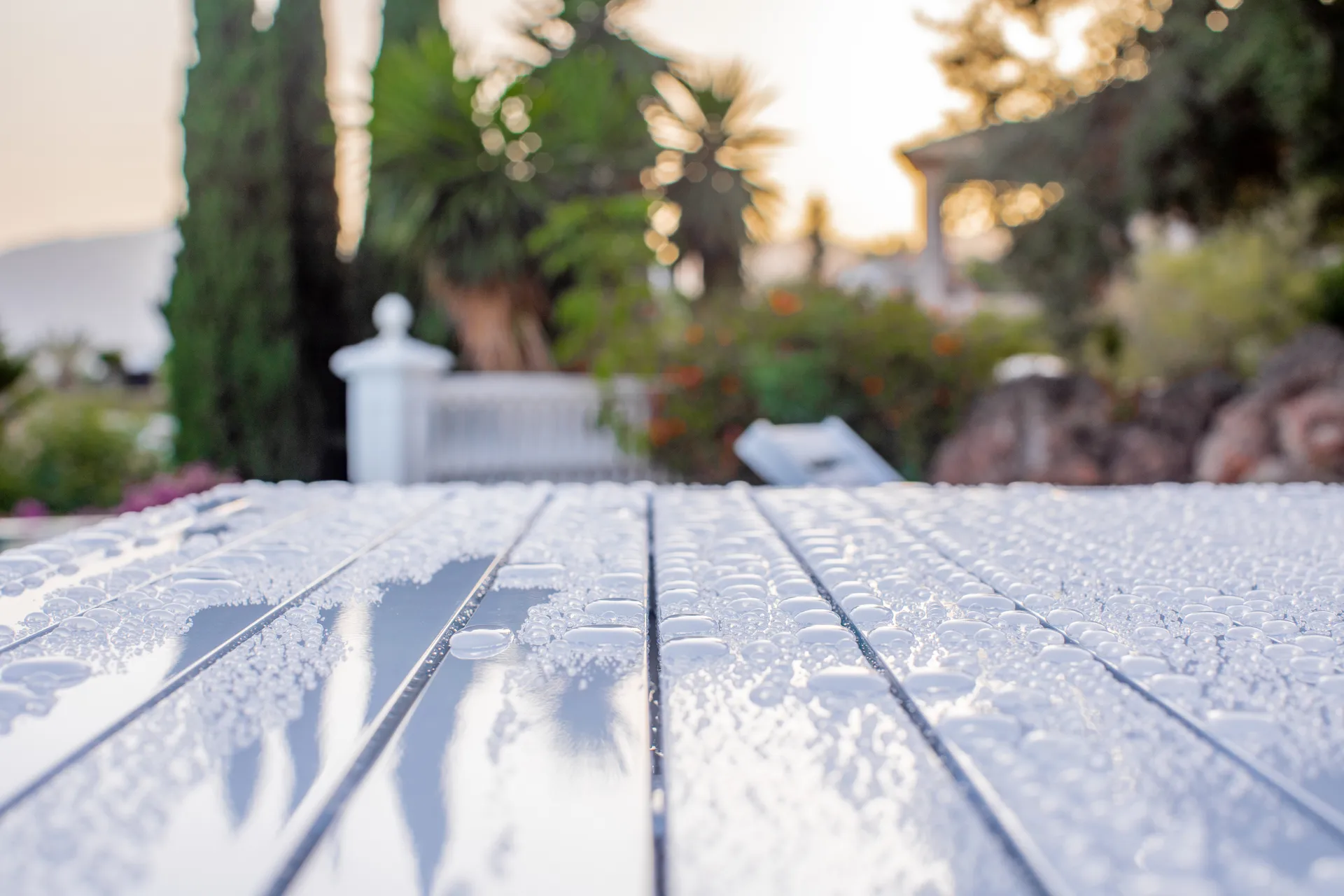 Table 65, Blanc, 124x133x66 cm Fri Form