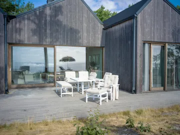 Table 65 - Blanc, 124x133x66 cm - Fri Form