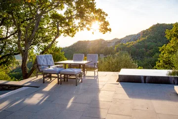 Table 65 - Gris, 124×133×66 cm - Fri Form