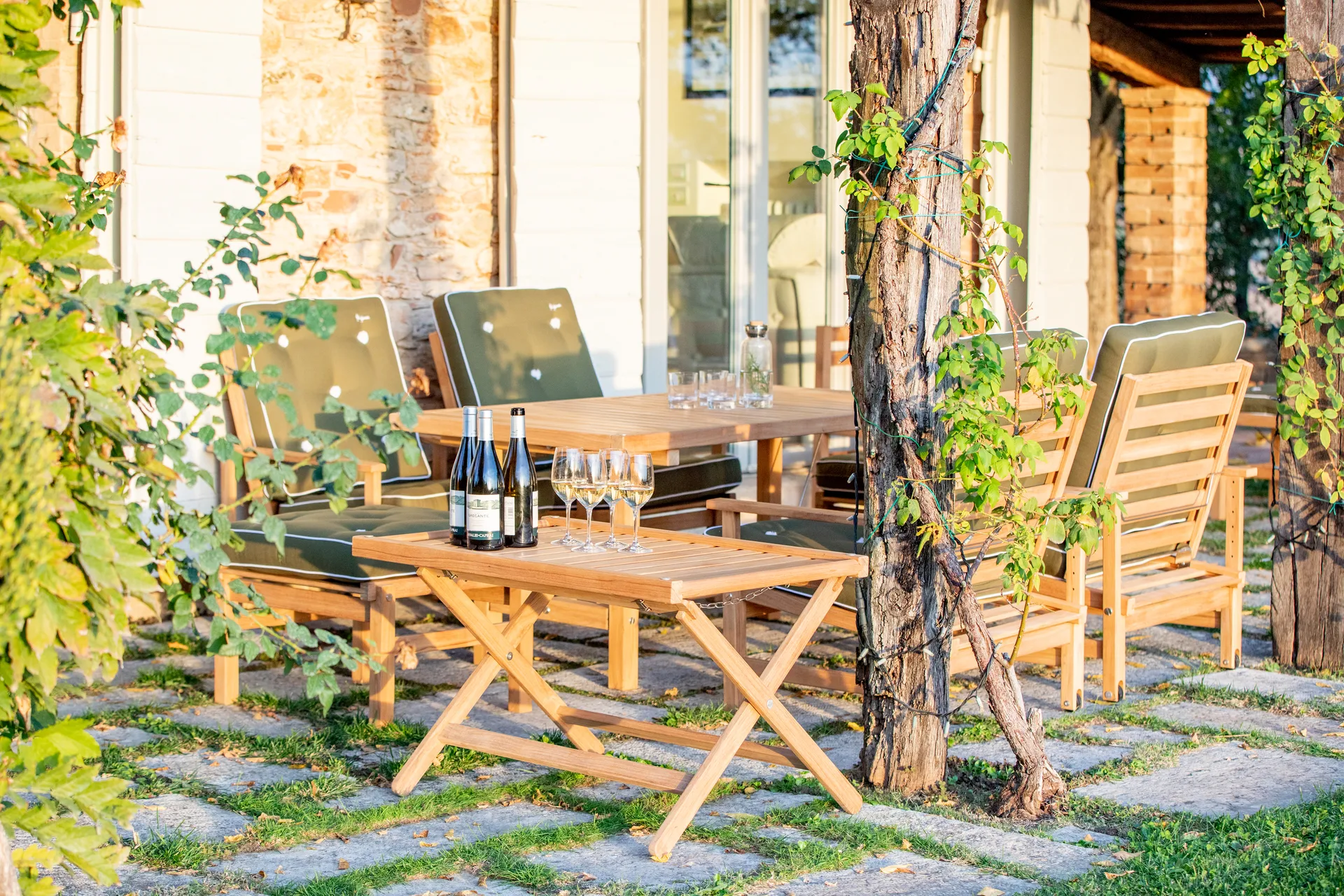 Table d’appoint 60, Teck, 59x94 cm Fri Form