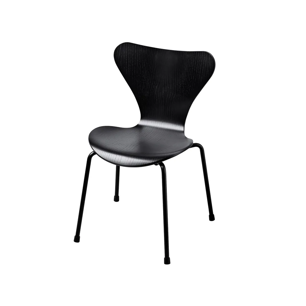 3177 Chaise d'enfant Series 7, Black Fritz Hansen