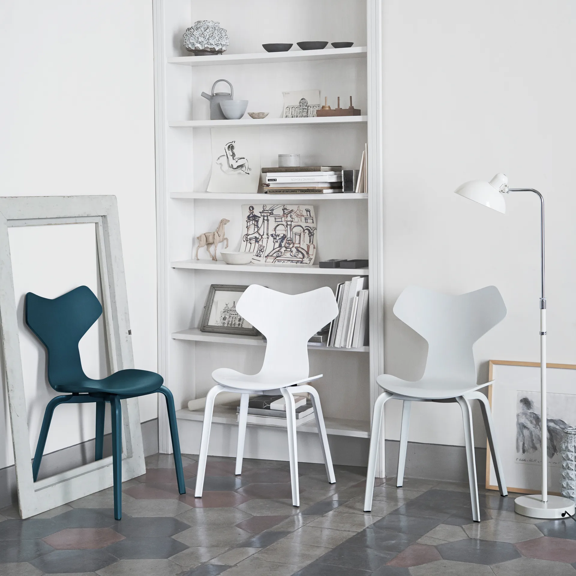 Lampadaire Kaiser Idell 6580-F Luxus, White Fritz Hansen