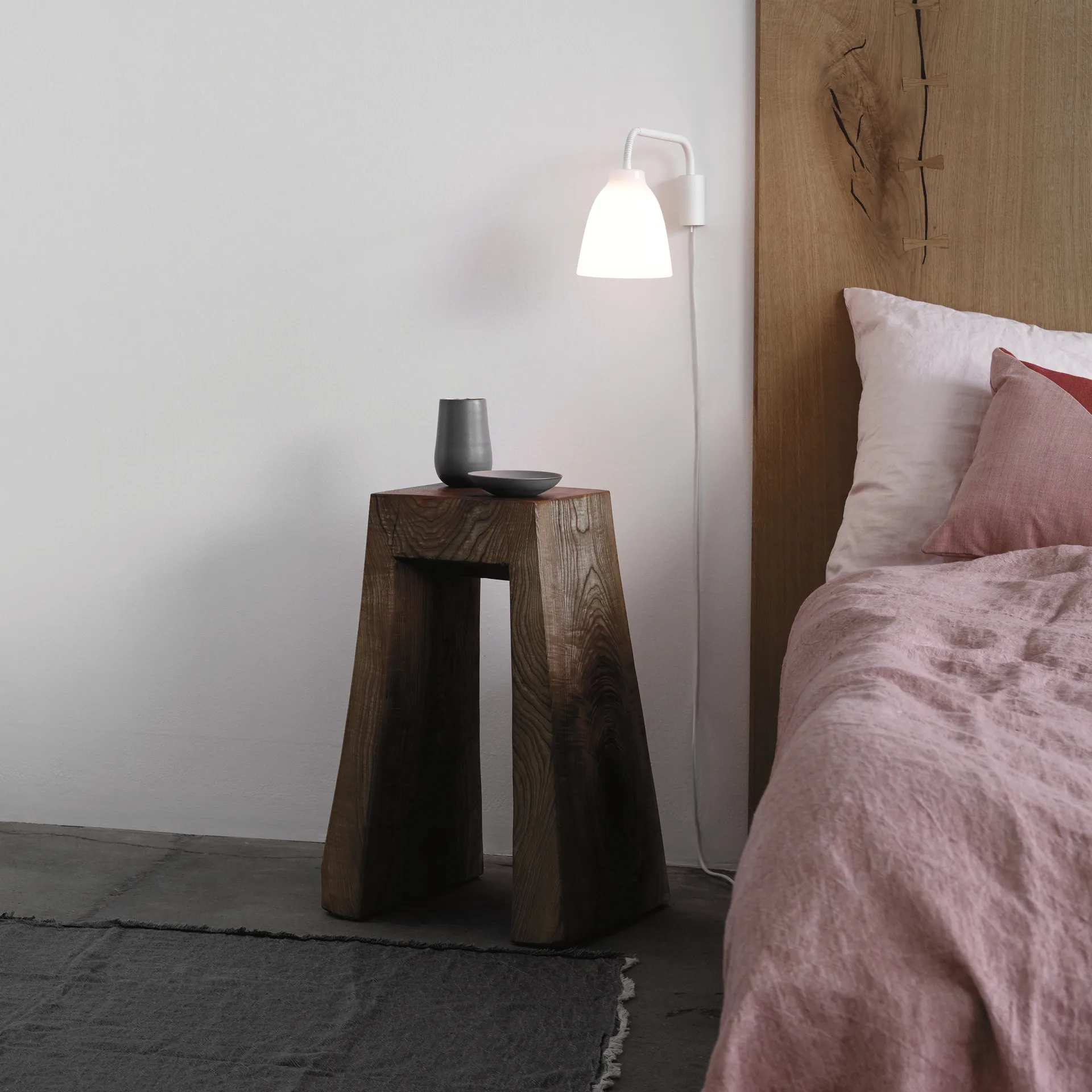 Lampe de lecture murale Caravaggio, Opale Fritz Hansen