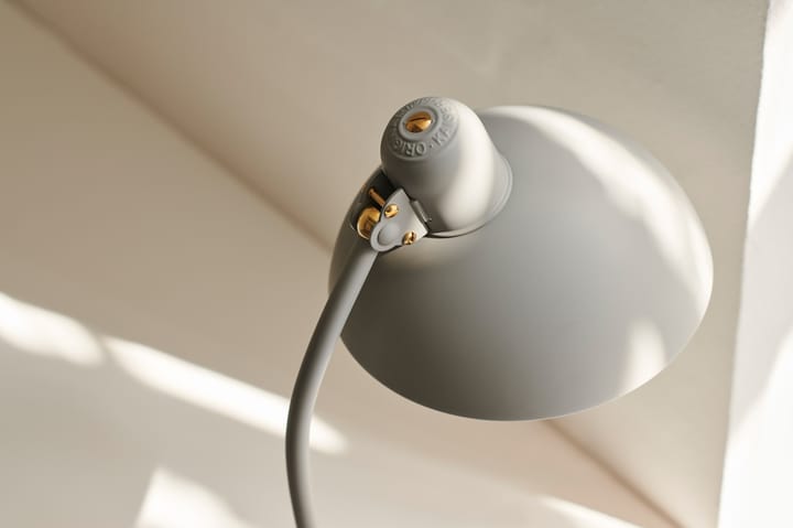 Lampe de table Kaiser Idell 6556-T - Easy Grey - Fritz Hansen