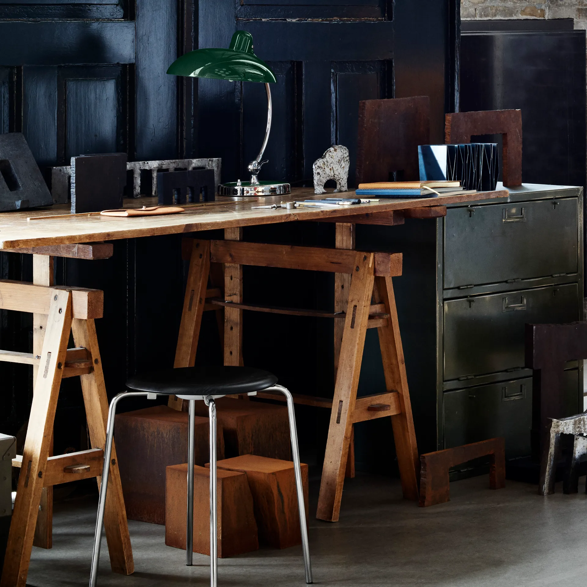 Lampe de table Kaiser Idell 6631-T Luxus, Vert foncé Fritz Hansen