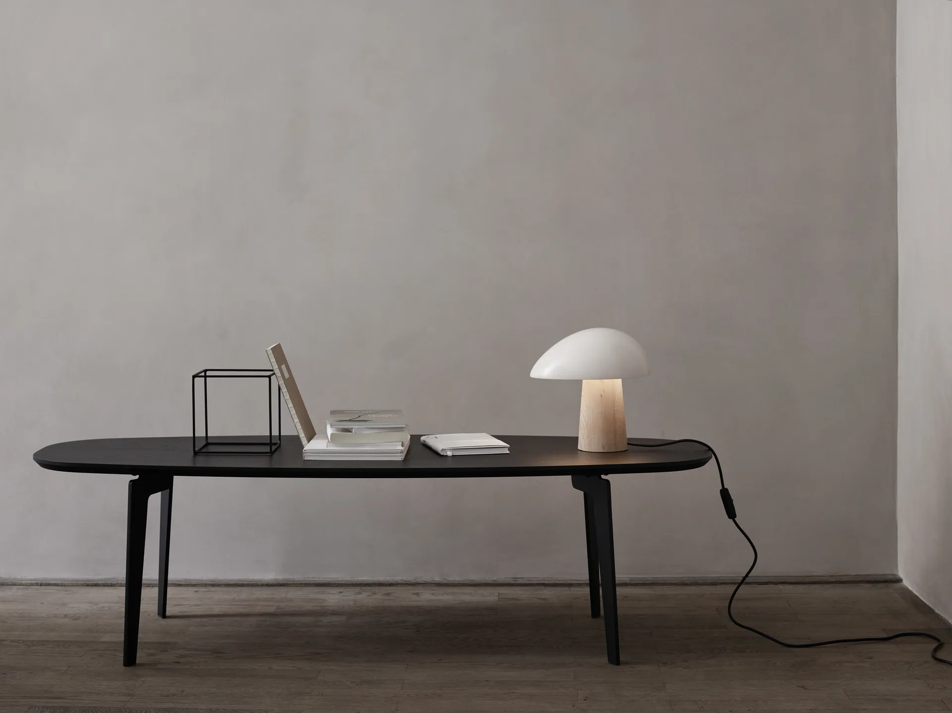 Lampe de table Night Owl, Blanc fumé Fritz Hansen