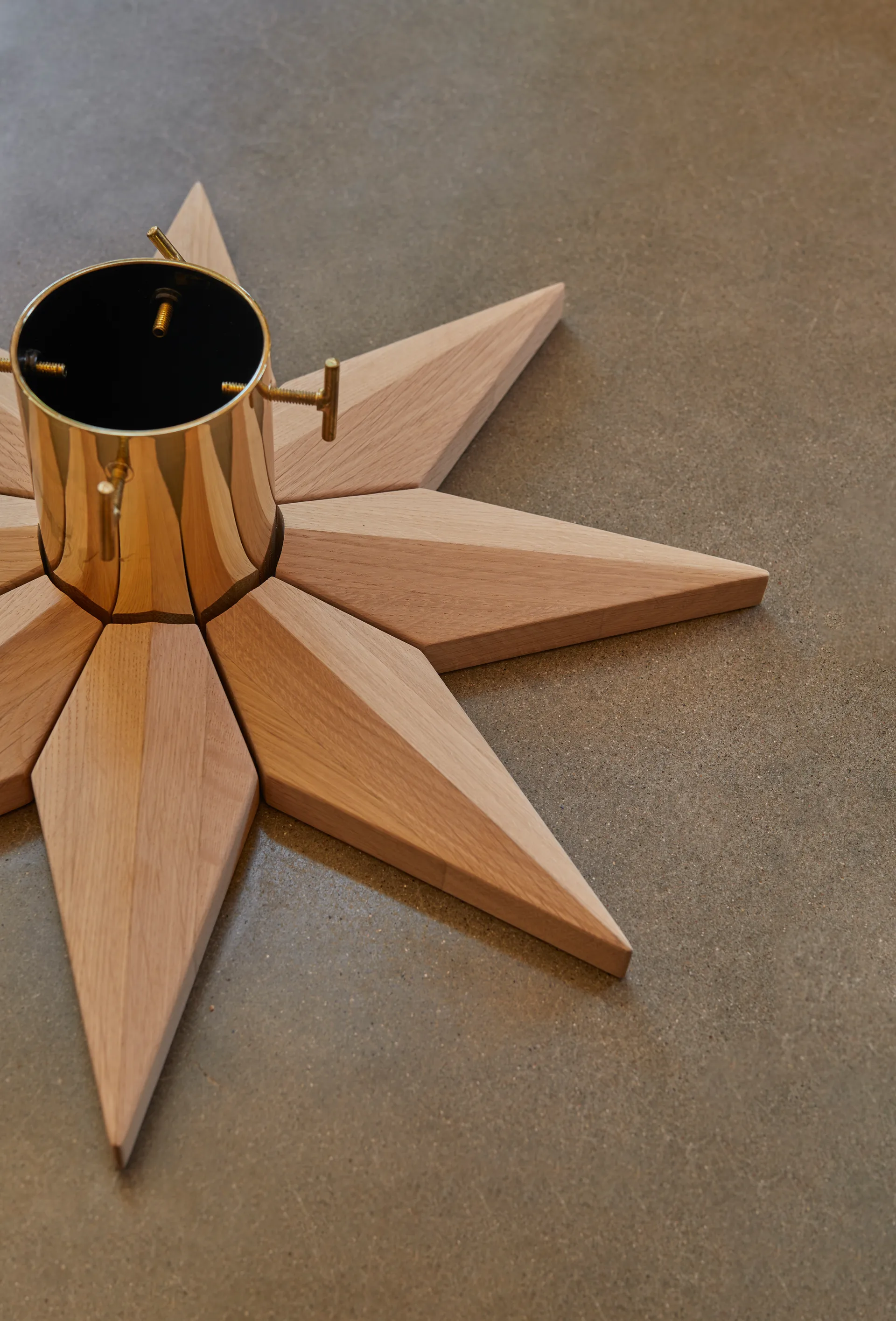 Pied pour sapin Stella Ø50,5cm, Chêne Fritz Hansen