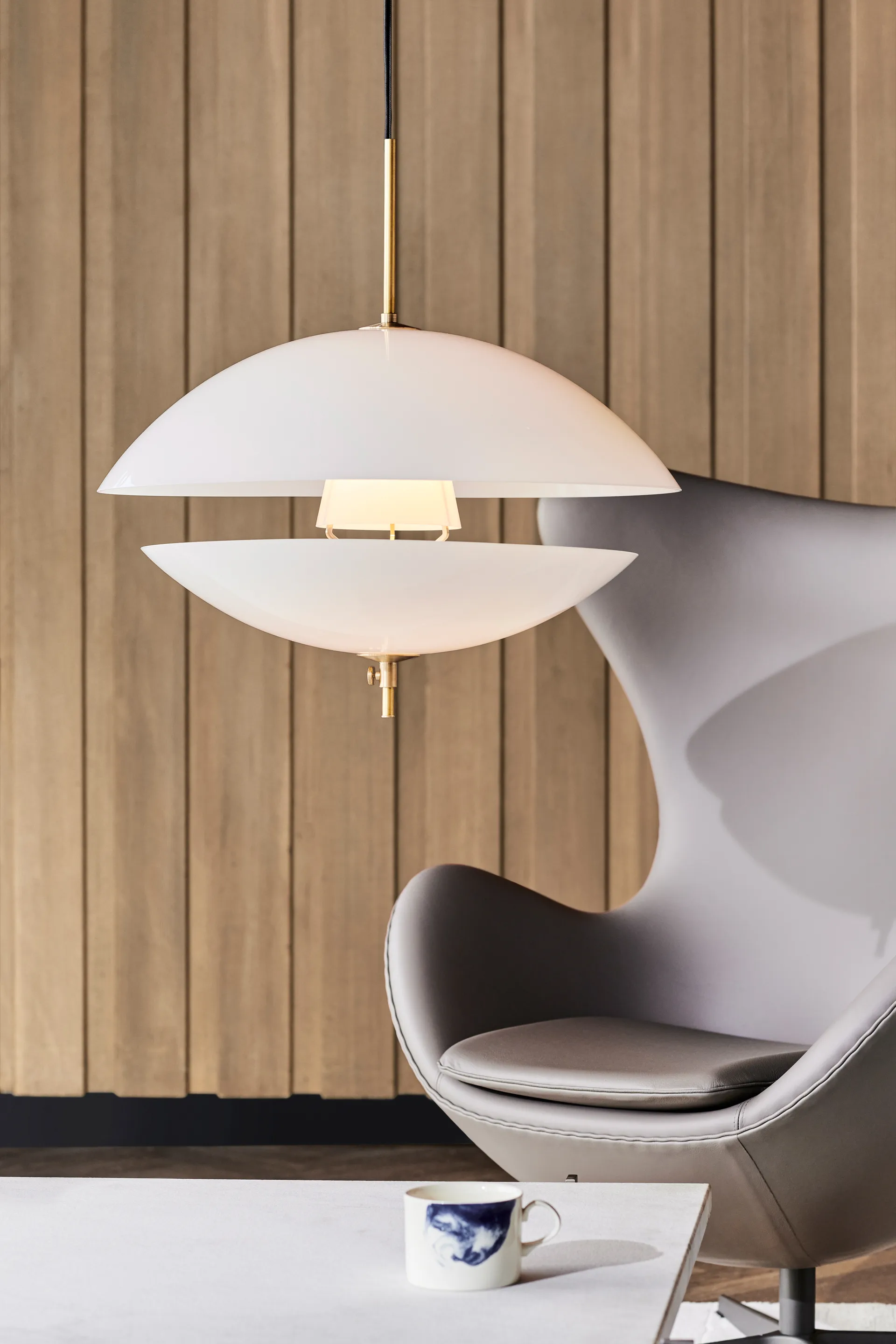 Suspension Clam, Ø44 cm Fritz Hansen