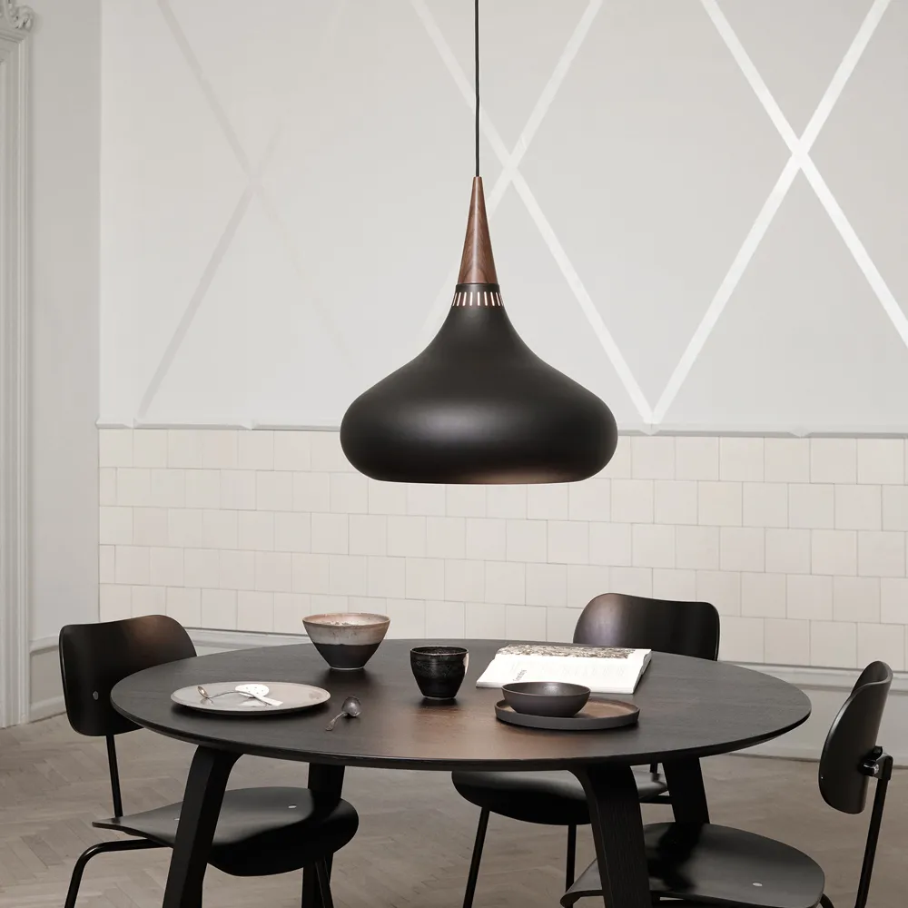 Suspension Orient P1, Aluminium laqué clair Fritz Hansen