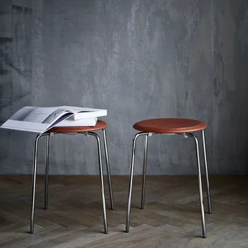Tabouret en cuir Dot - Wild leather walnut - Fritz Hansen