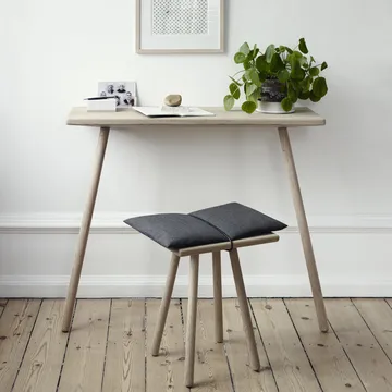 Tabouret Georg - chêne - Fritz Hansen
