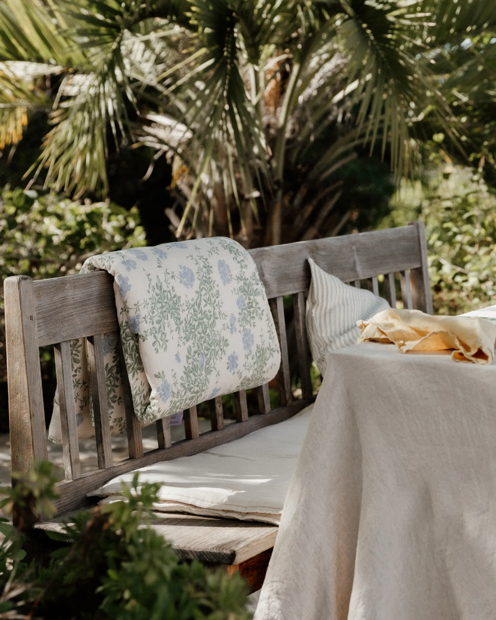 Couverture matelassée Plumbago Muslin, 100x140 cm Garbo&Friends