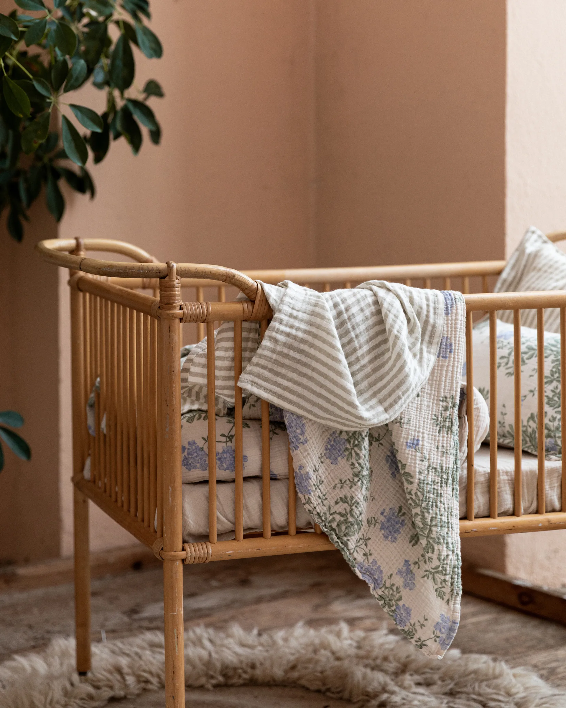 Couverture Plumbago Muslin Swaddle, 110x110 cm Garbo&Friends