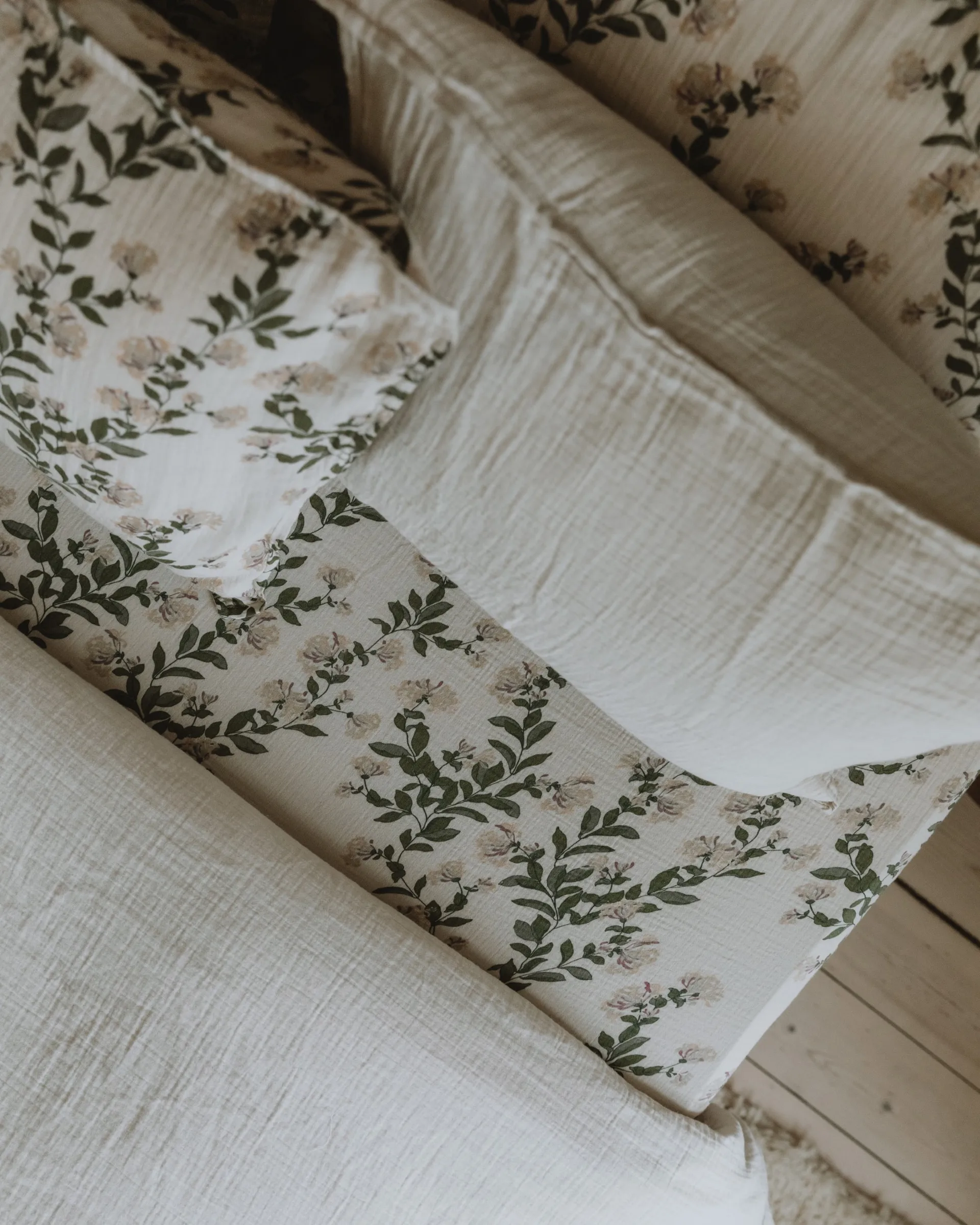 Drap-housse Honeysuckle Muslin, 90x200x30 cm Garbo&Friends