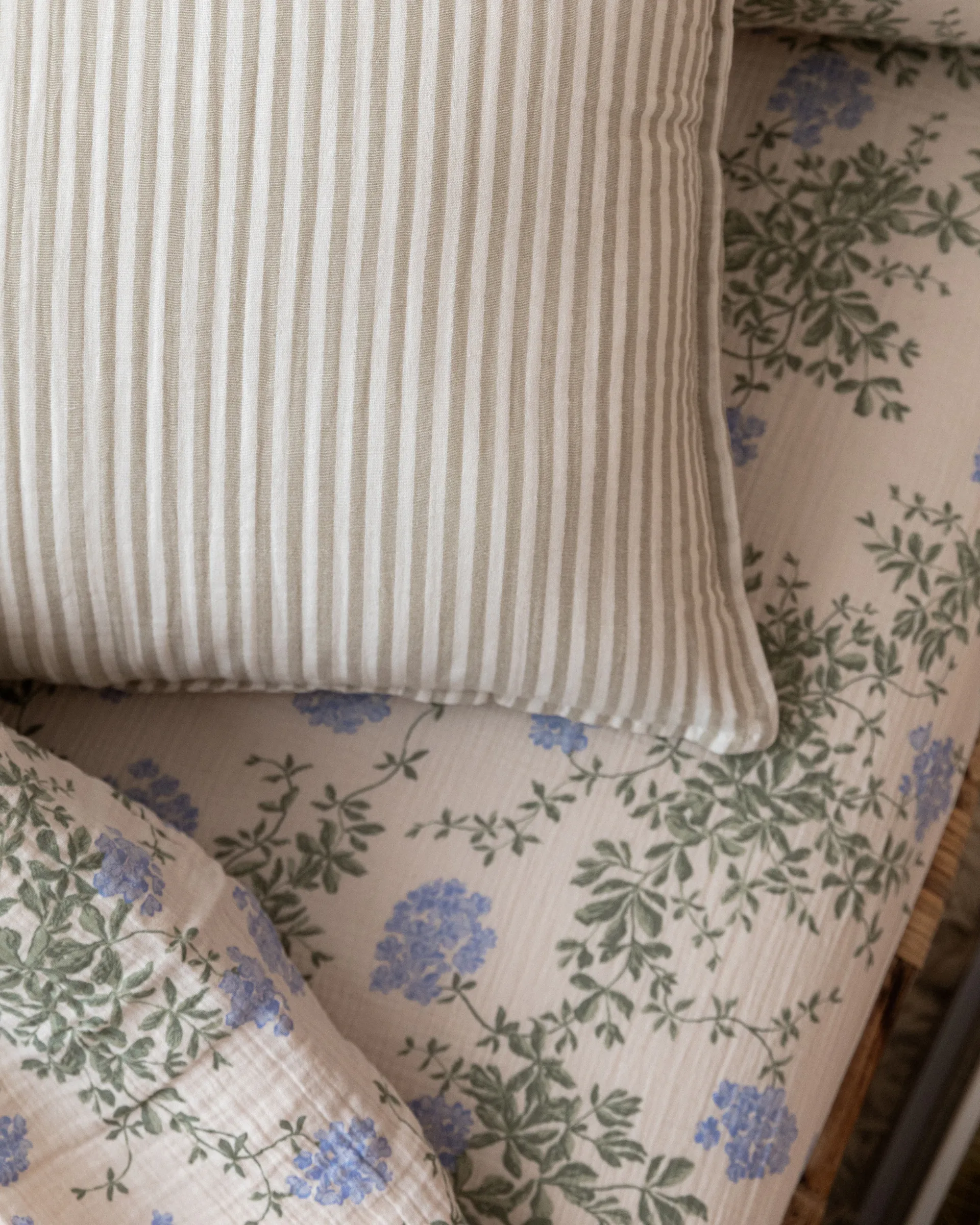 Drap-housse Plumbago Muslin, 70x140x20 cm Garbo&Friends