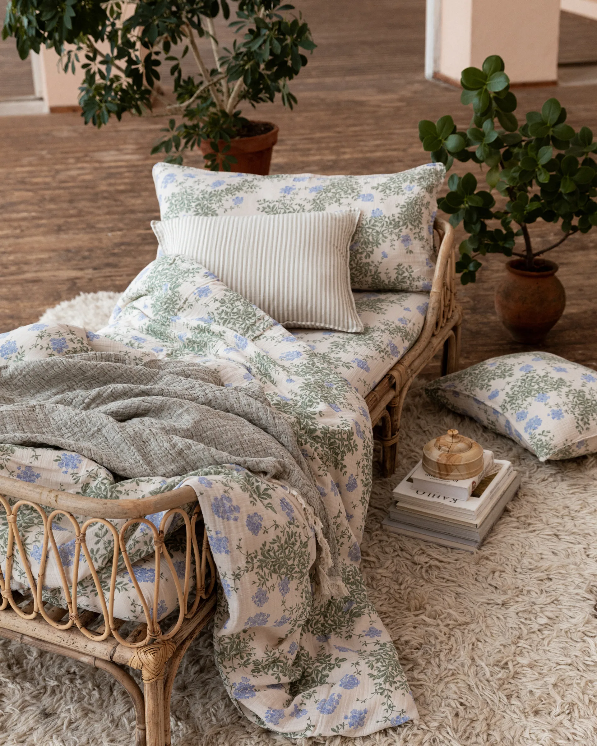 Housse de couette et taie d'oreiller Plumbago Muslin, 150x210 cm/50x60 cm Garbo&Friends