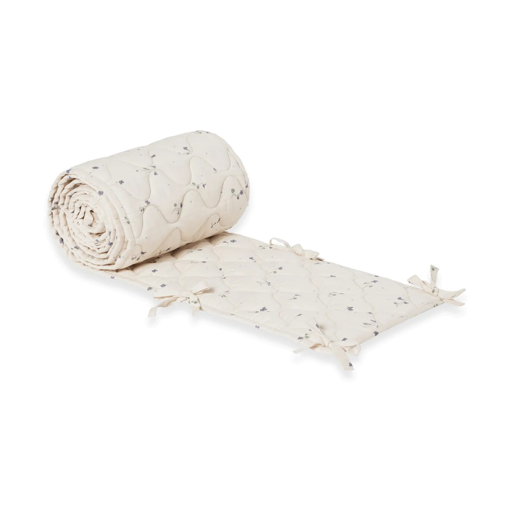 Protège-lit matelassé pour lit de bébé Viola Satin, 30x360 cm Garbo&Friends