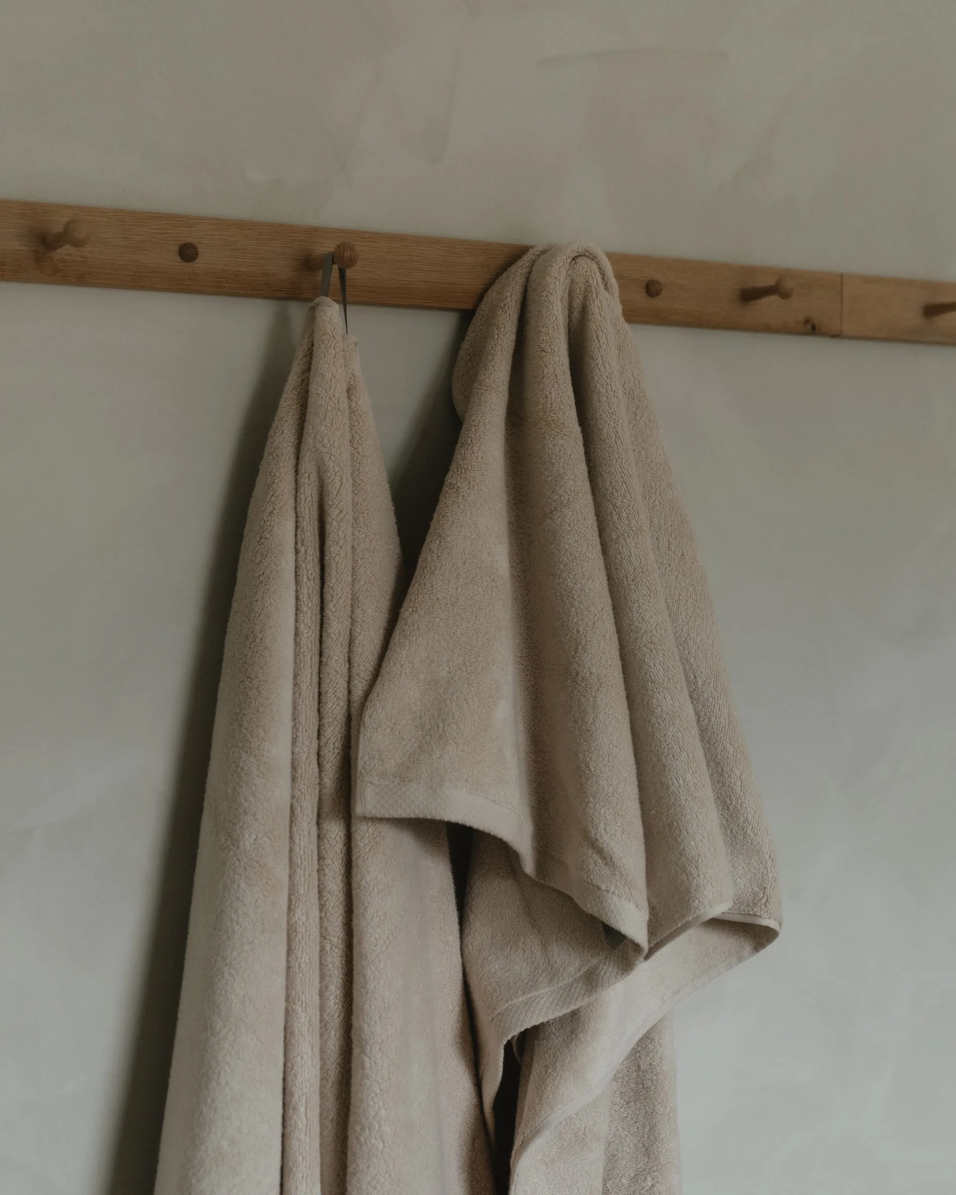 Serviette de bain Sand Terry, 70x140 cm Garbo&Friends