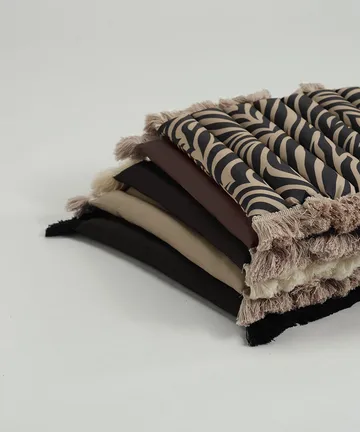 Coussin de siège Garden Glory à franges - Noir, frange offwhite, 38x40 cm - Garden Glory