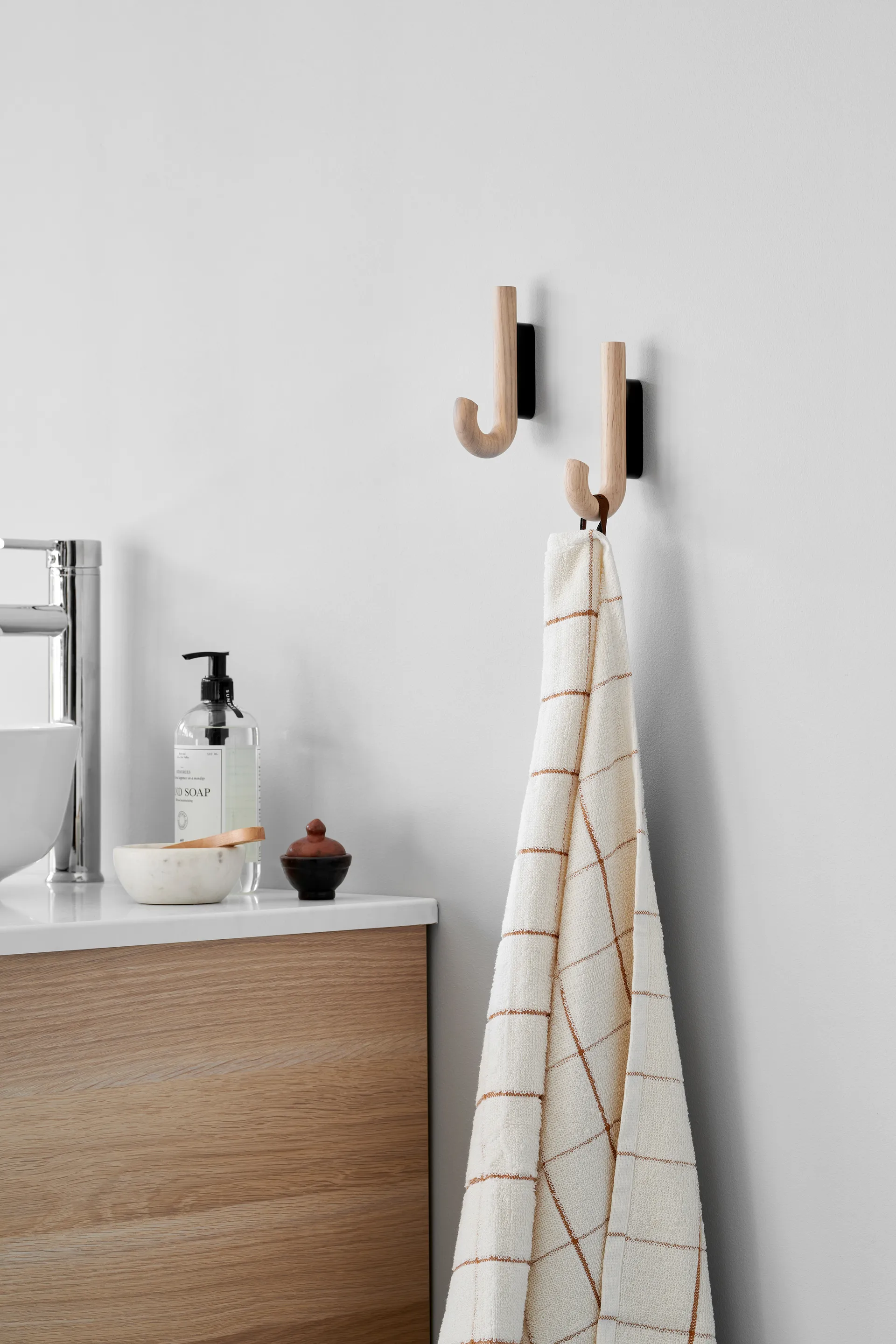 Crochet Hook mini 13,3 cm, Chêne - noir Gejst