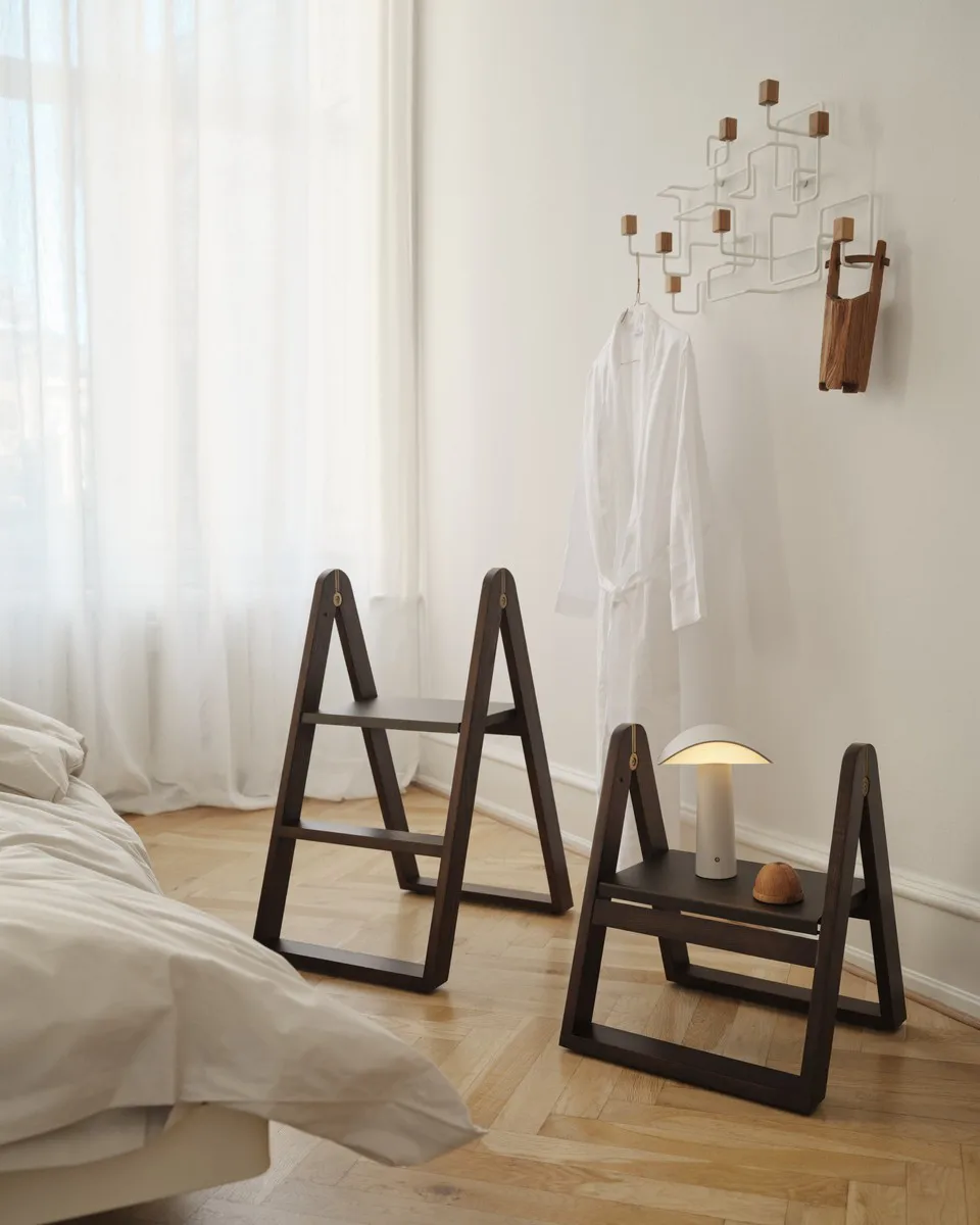 Echelle escabeau Reech stepladder, Frêne foncé Gejst