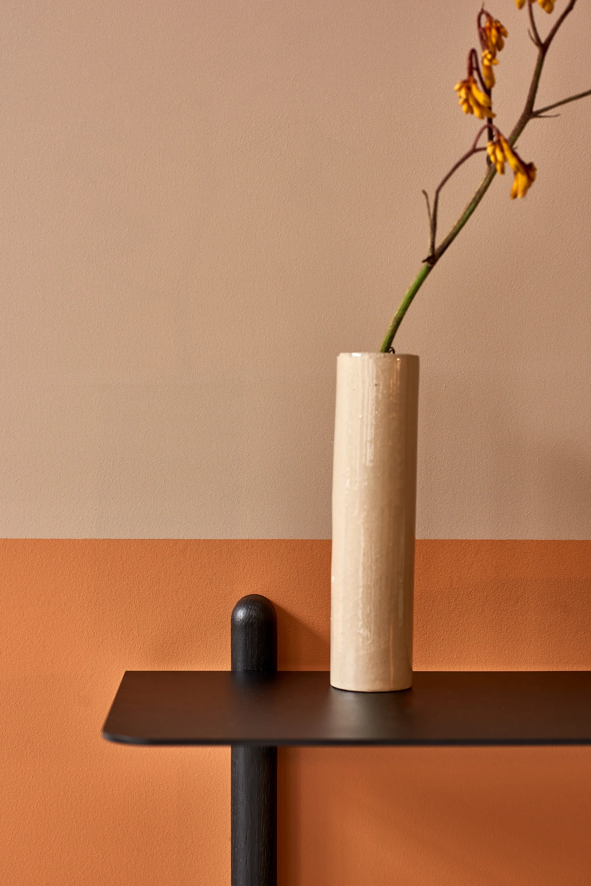 Étagère Nivo F grande, Frêne teinté noir - noir Gejst