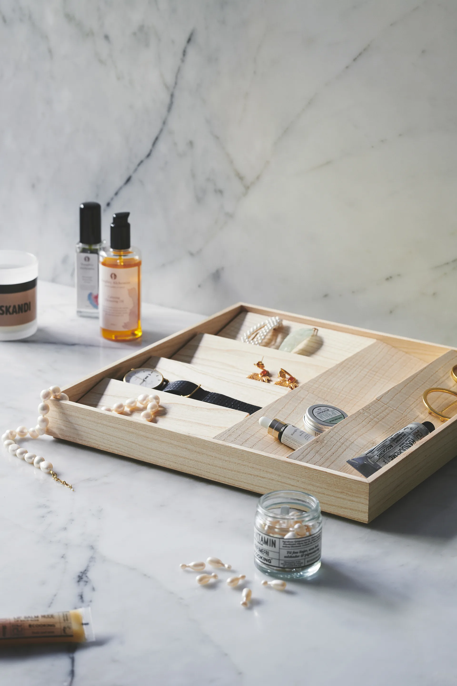 Plateau avec rangement Duune organizer 8, Chêne clair Gejst