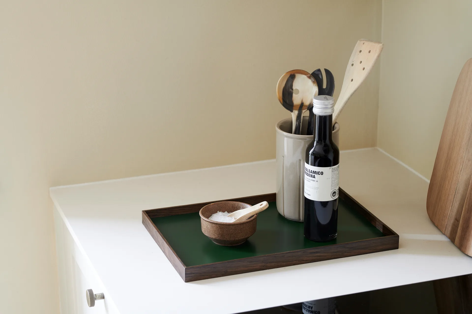 Plateau moyen Frame 23x34 cm, Chêne fumé-vert Gejst