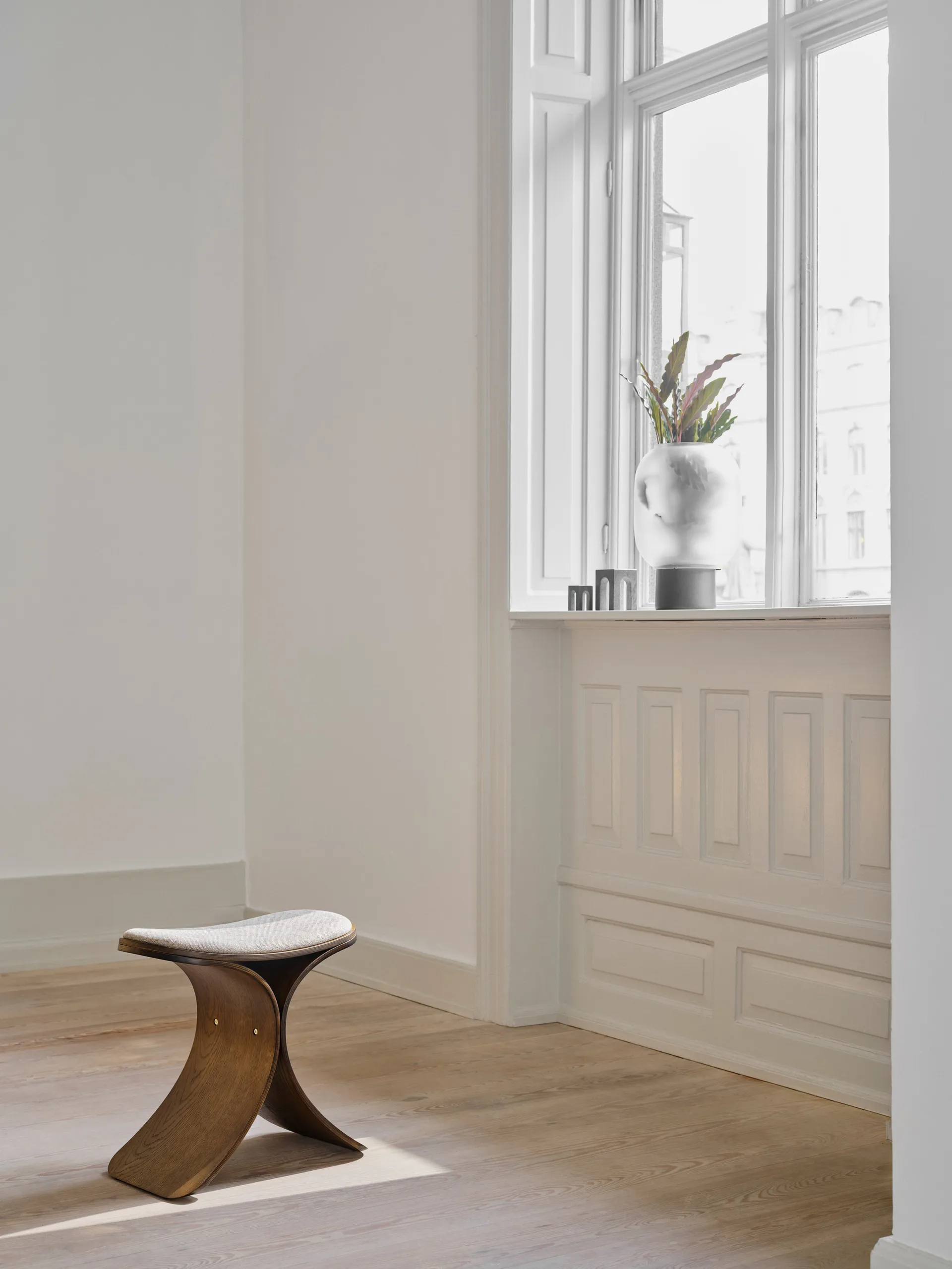 Tabouret Luno 48x28x72 cm, Chêne foncé-beige foncé textile Gejst