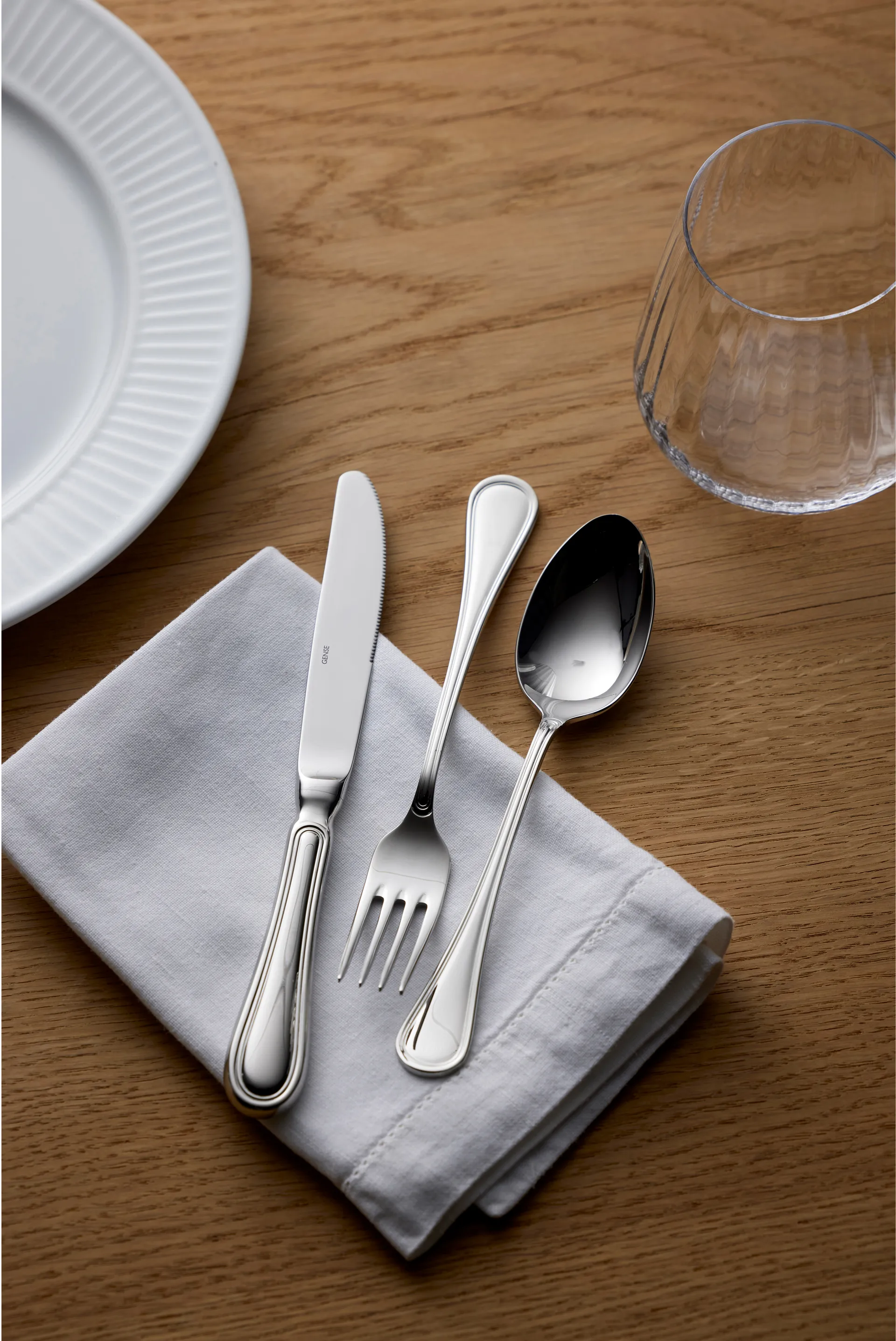 Couteau à dessert Oxford 21 cm, Acier brillant Gense